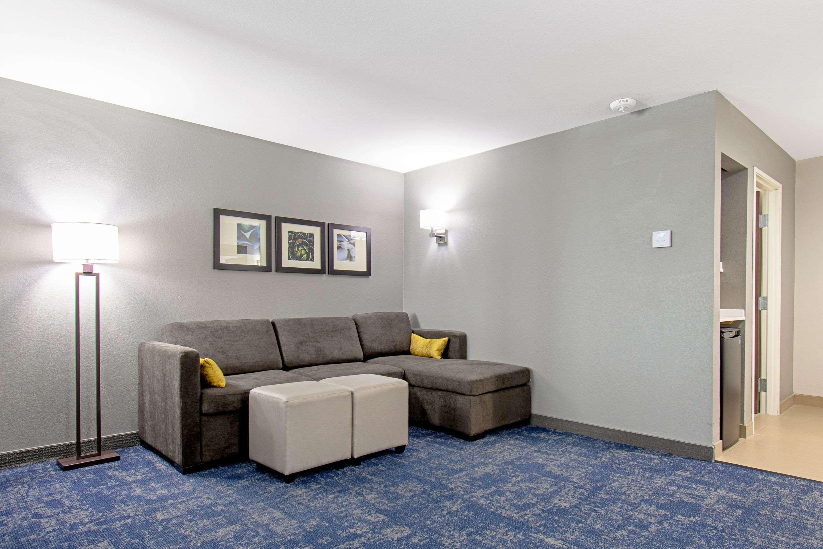 Comfort Houston Iah Humble