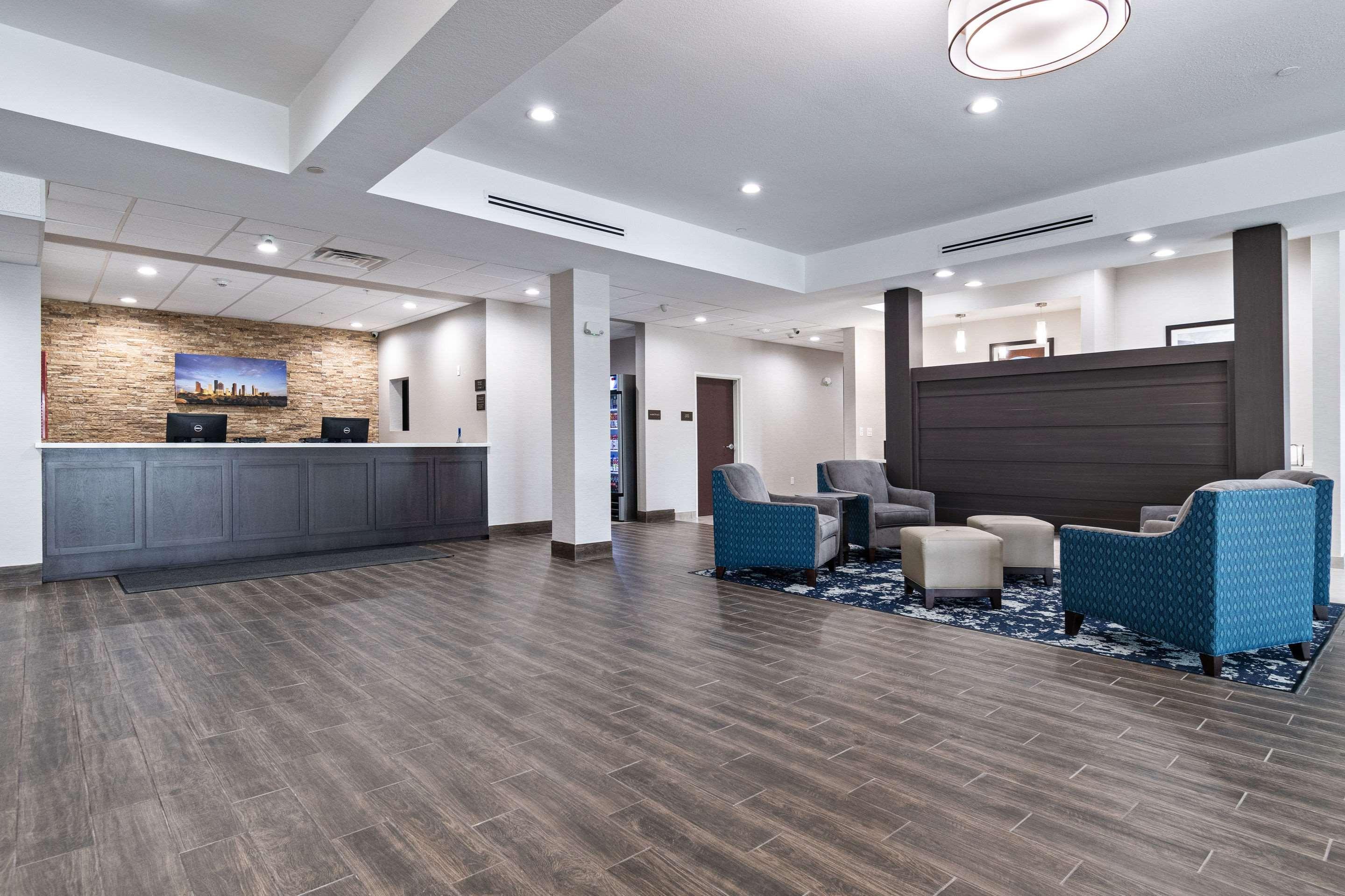 Hotel Comfort Houston Iah