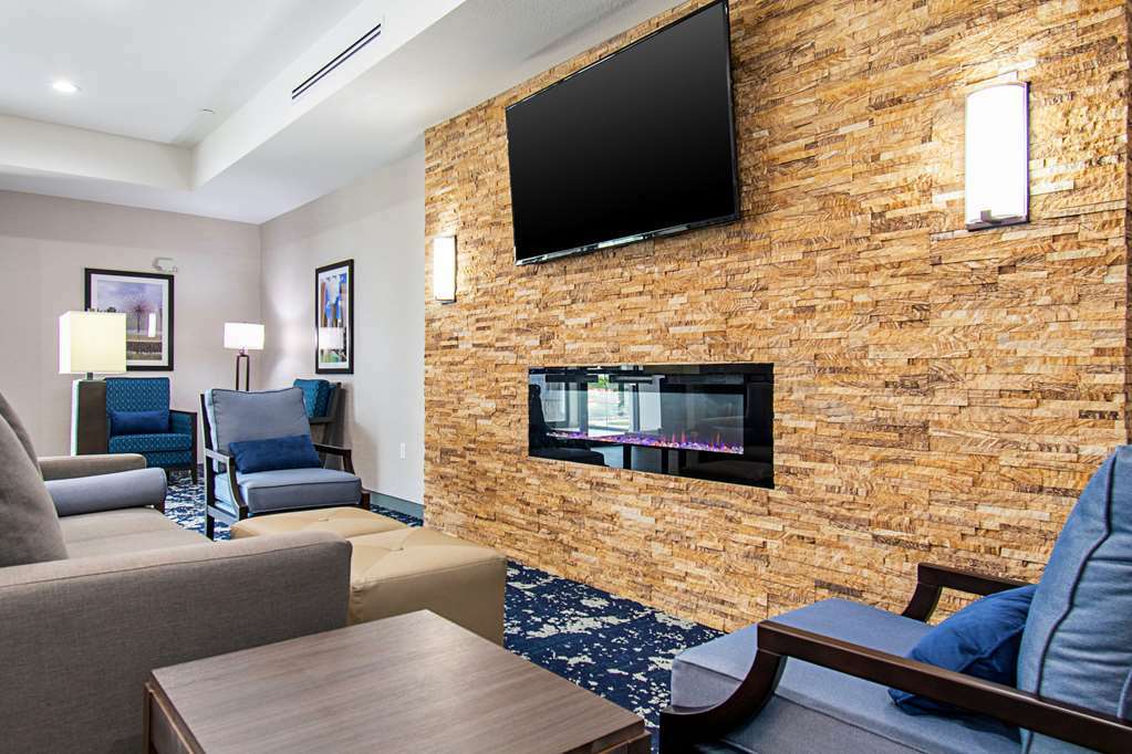 Comfort Houston Iah Hotel 3*